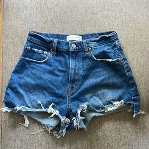 Abercrombie & Fitch Cutoff Short